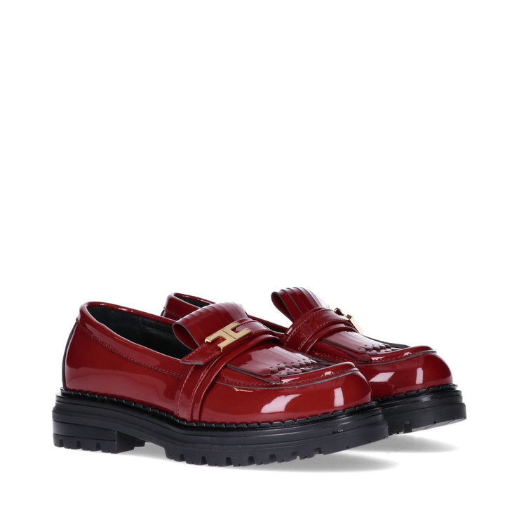 Mocassini in vernice con frange e logo dorato - F4A4-E0400-1848R006