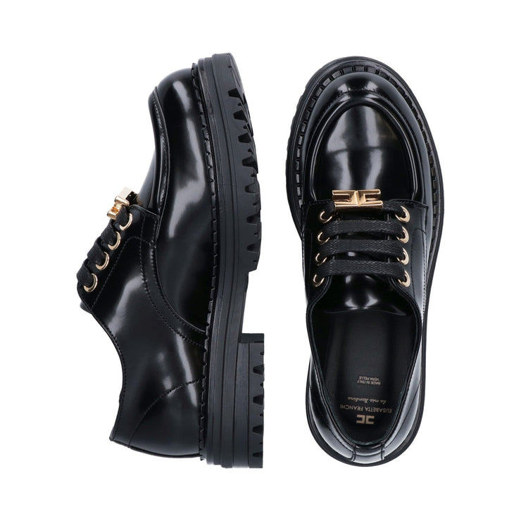 Stringate da ragazza con dettaglio paraboot