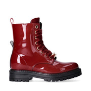 Stivaletti da ragazza con dettagli iconici