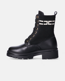 Stivaletti bambina con calza logata e suola carrarmato