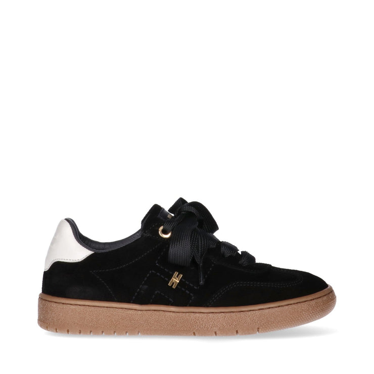 Sneakers da ragazza con dettagli dorati