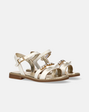 Sandali con fasce incrociate e fibbie regolabili