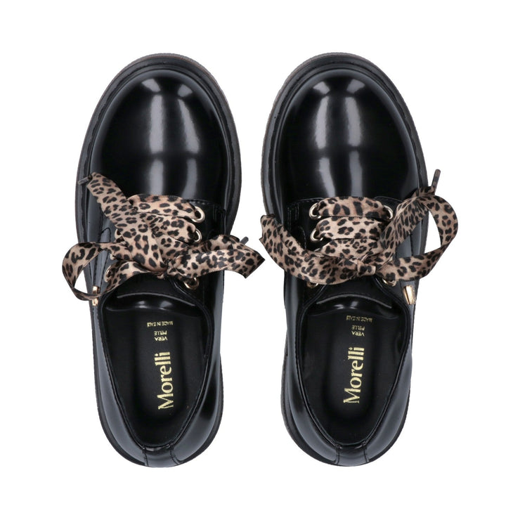 Stringate College da ragazza con lacci animalier