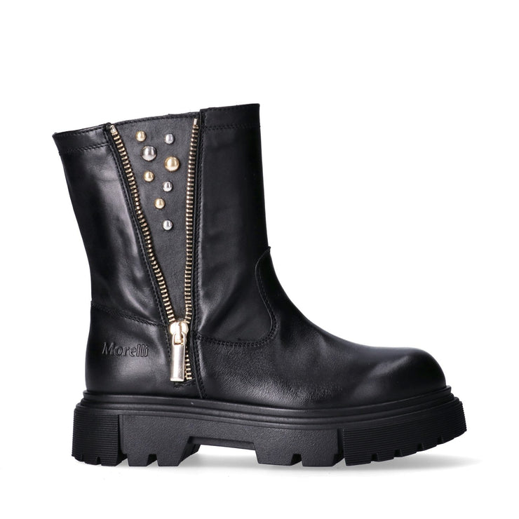 Anfibi da ragazza con borchie decorative