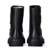 Anfibi da ragazza con borchie decorative