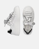 Sneakers in pelle con fondo chunky e dettagli grafici