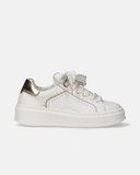 Sneakers in pelle con lacci logati e platform