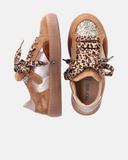 Sneakers da bambina con inserti glitter e lacci animalier