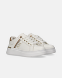 Sneakers platform da ragazza con logo laterale