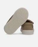 Mocassini in nabuk sintetico con velcro