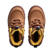 Scarponcini da bambino con suola carrarmato