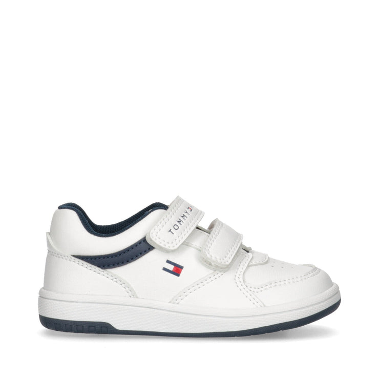 Sneakers da bambino con doppio strappo