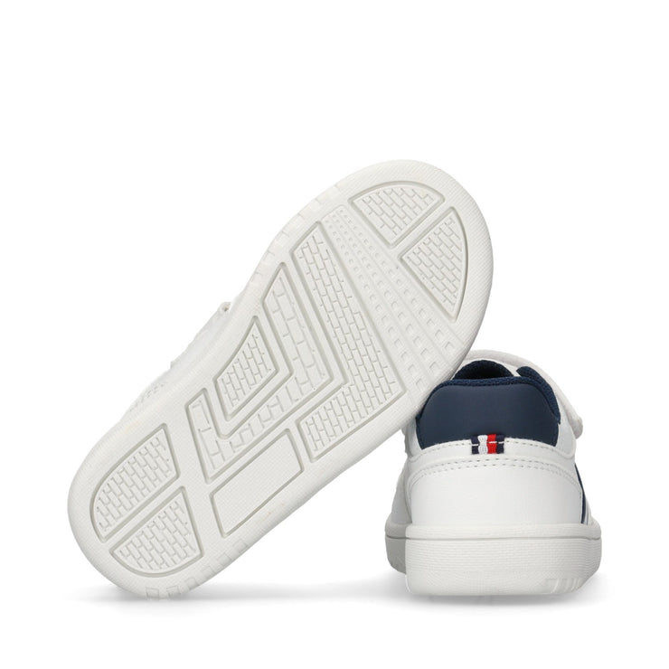 Sneakers stile basket con flag laterale e velcro