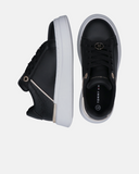 Sneakers fondo platform e passalaccio TH e dettagli a contrasto