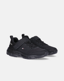 Sneakers stile running con laccio elastico e cinturino in velcro