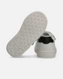 Sneakers da bambino con velcro ispirate al basket