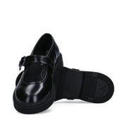 Scarpe da ragazza con cinturino con la fibbia