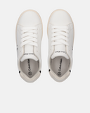Sneakers iconiche con dettagli a contrasto e logo laterale