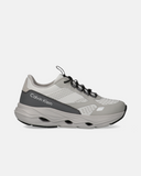 Sneakers con inserti in mesh e fondo stile running geometrico