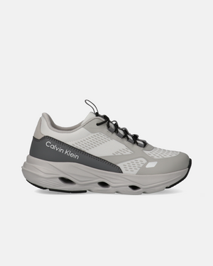 Sneakers con inserti in mesh e fondo stile running geometrico