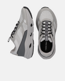 Sneakers con inserti in mesh e fondo stile running geometrico