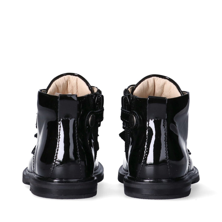 Stivaletti primi passi da bambina con fiocco prezioso