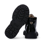 Stivaletti in vernice con lacci animalier