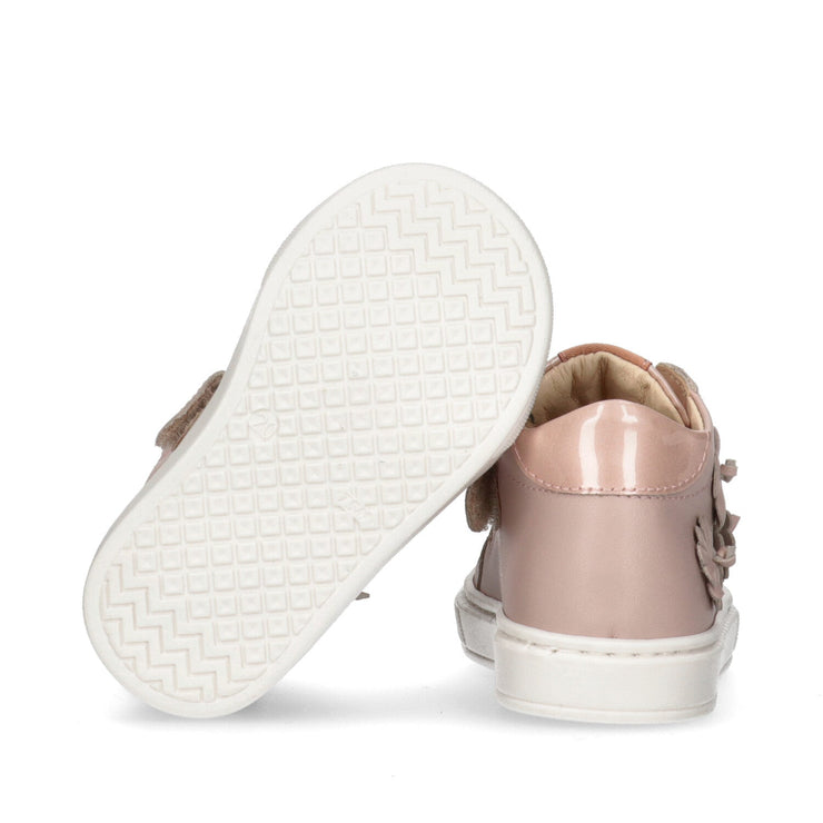 Sneakers alte da bambina con fiorellini applicati