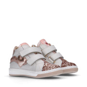 Sneakers da bambina con cuoricino e dettagli glitter - Y1A9-43311-1797B130