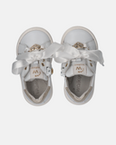 Sneakers primi passi in pelle con dettagli cuore