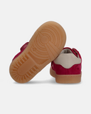 Sneakers in camoscio con stelle intarsiate