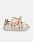 Sneakers primi passi con stampa fiori e lacci raso