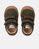 Sneakers in nabuk con patch dinosauro