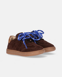 Sneakers bambino in camoscio con doppio laccio