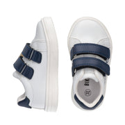 Children's trainers with double Velcro strap