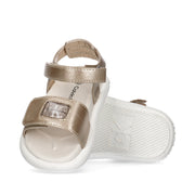 Girls’ sandals with hook and loop fastening