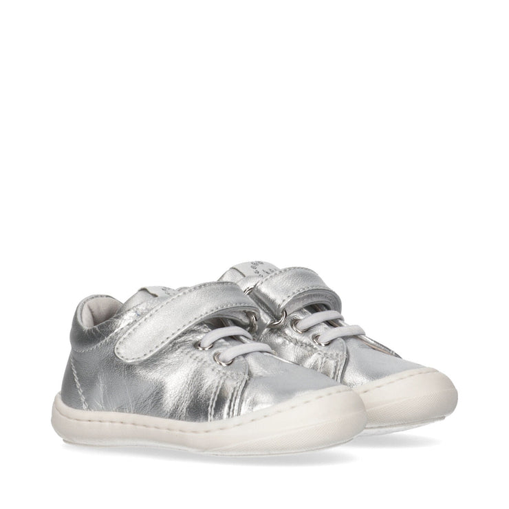 Sneakers da bambina in cotone riciclato - Y1A9-42232-0220904-