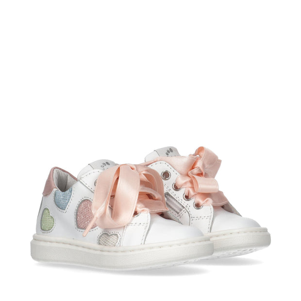 Sneakers da bambina con cuori in glitter - Y1A9-42276-0490X256
