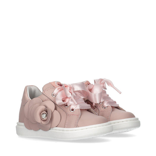 Sneakers da bambina con fiore prezioso - Y1A9-42285-0092359-