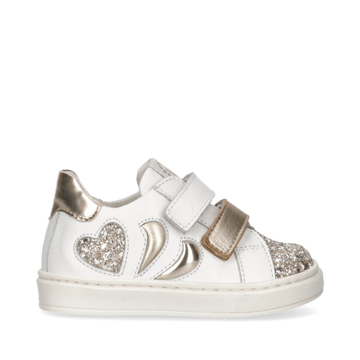 Sneakers da bambina con cuori glitterati chiusura in velcro
