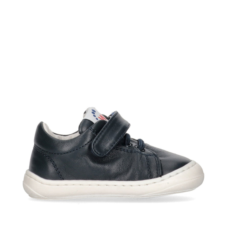 Super soft leather sneakers for kids